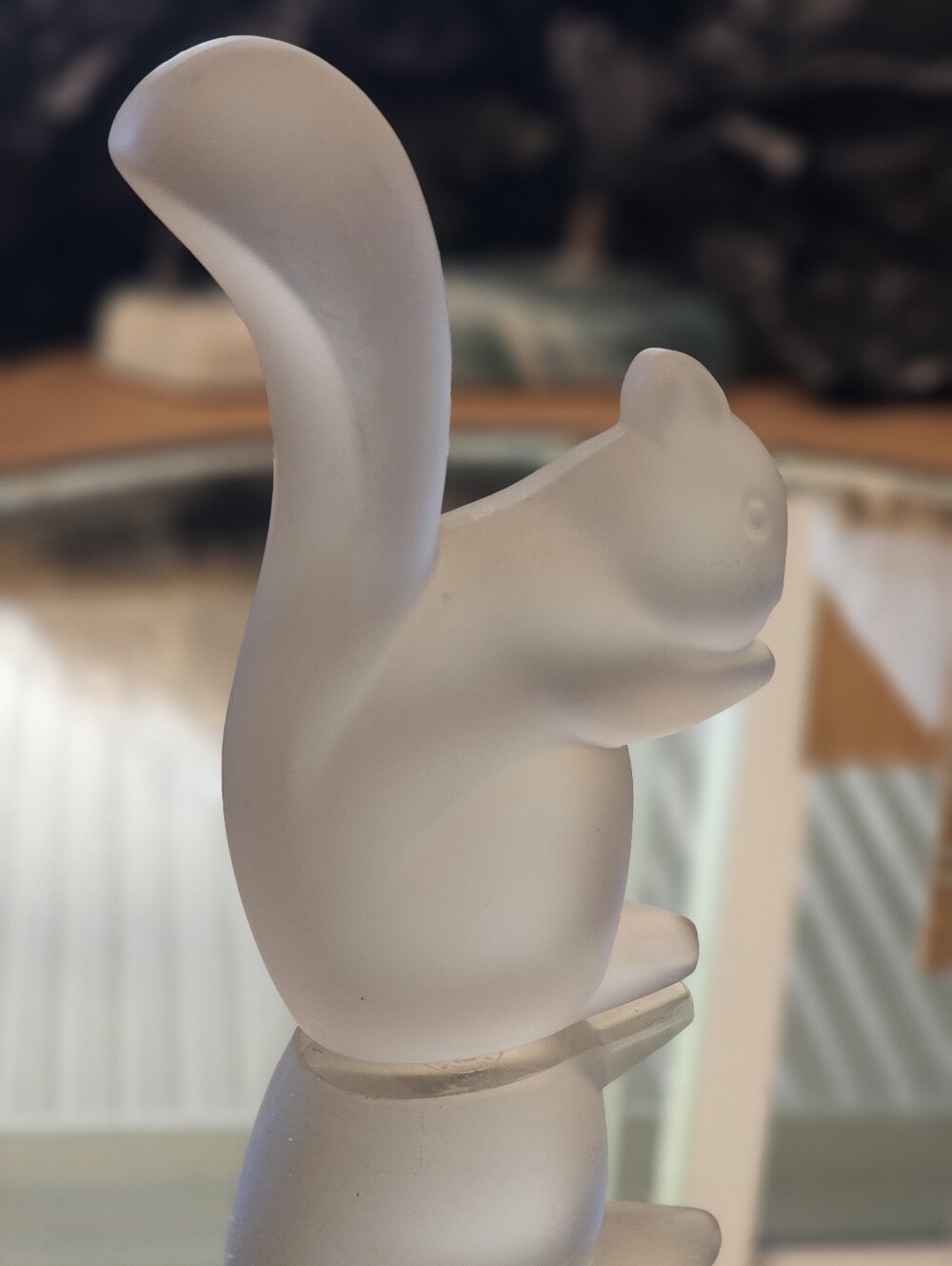 MCM Baccarat Clear Crystal Squirrel  Paperweight with Red Original Sticke-Retire